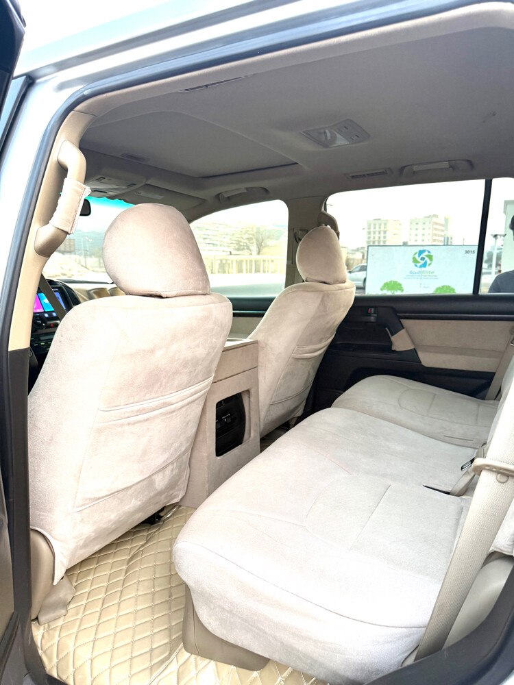 GXR 2011, exterior converted 2015 - 9