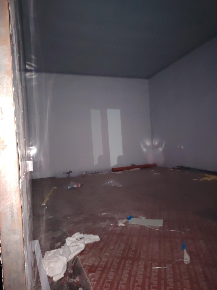 room ketechin toilet store - 4