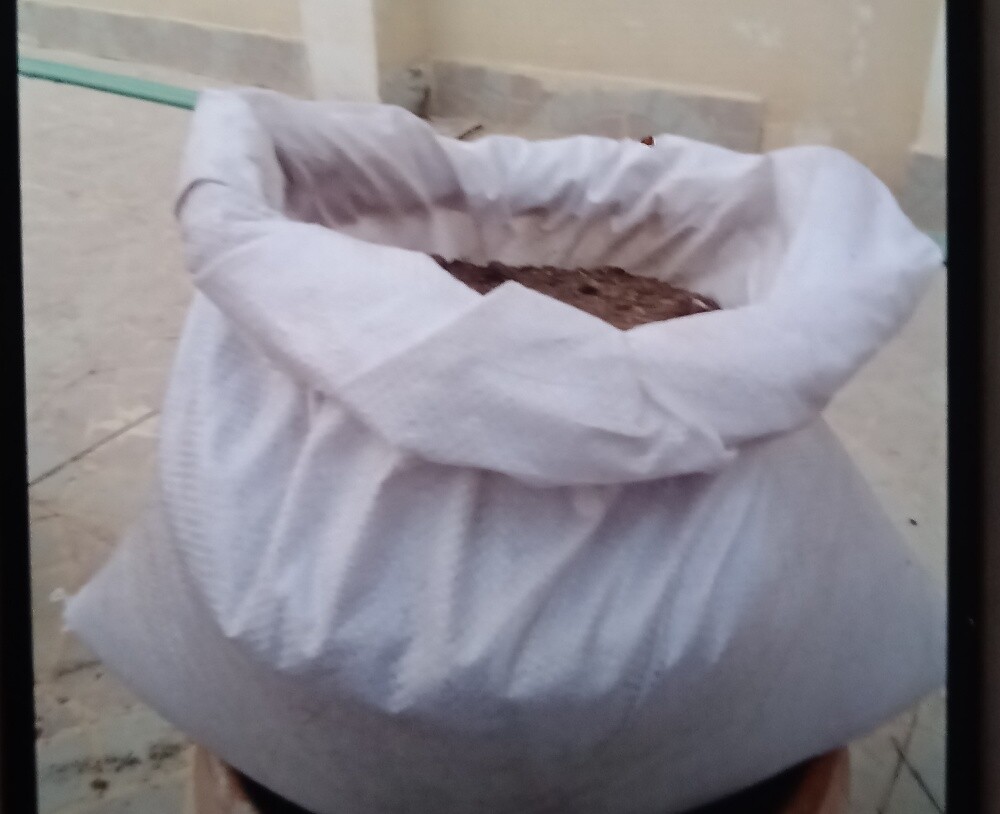 soil mixed with fertilizer - 1
