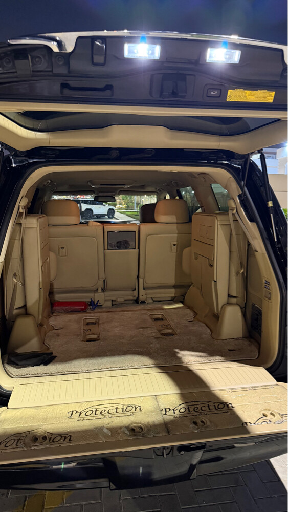2010 Lexus, original factory paint. - 8