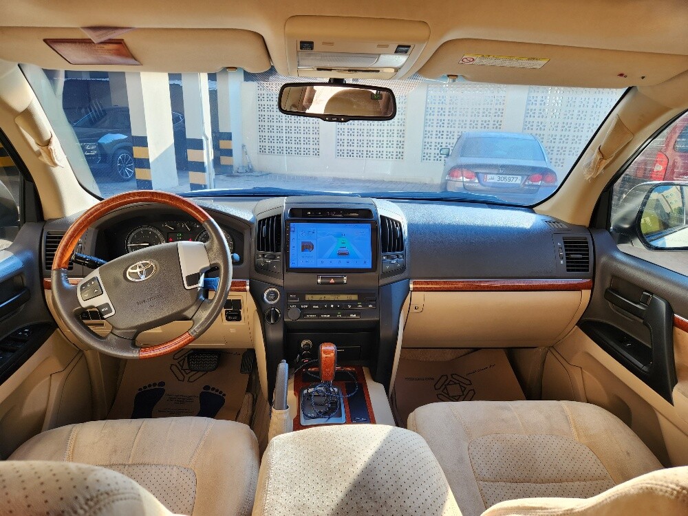 Land Cruiser 2013 GXR V8 Limited - 12