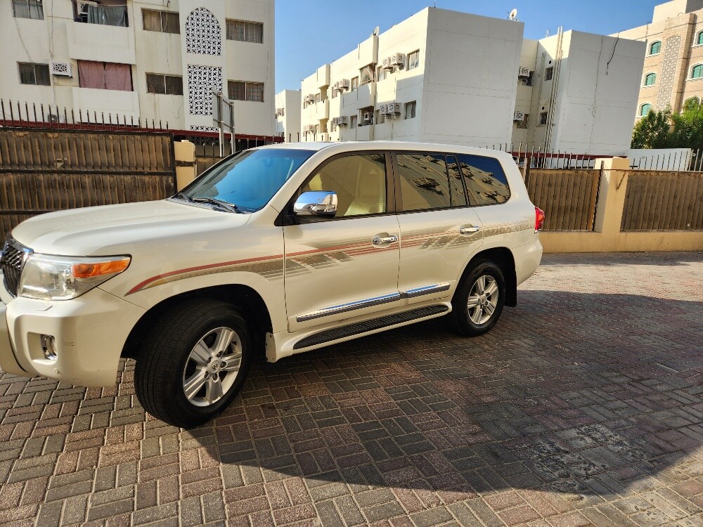 Land Cruiser 2013 GXR V8 Limited - 10