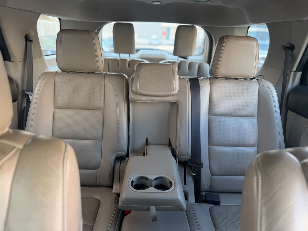 Ford explorer XLT - 8