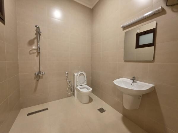 BRAND-NEW 2BR APARTMENT AL MONTAZAH - 8