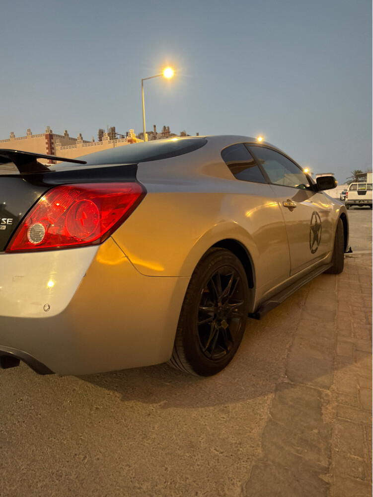 Altima coupe - 3