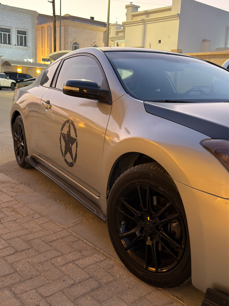 Altima coupe - 2