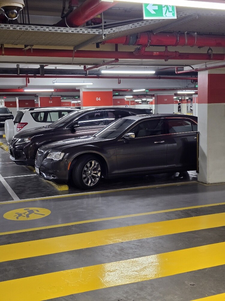 Chrysler 300C - 5