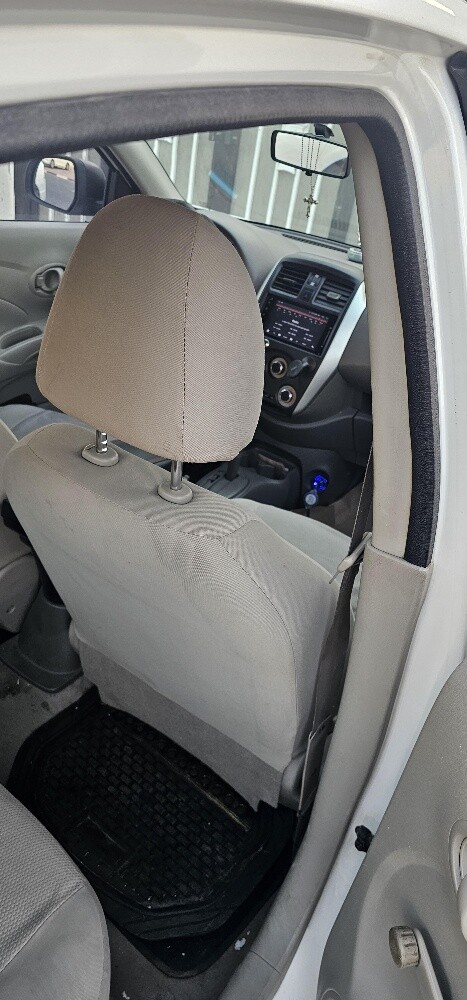 nissan sunny - 5