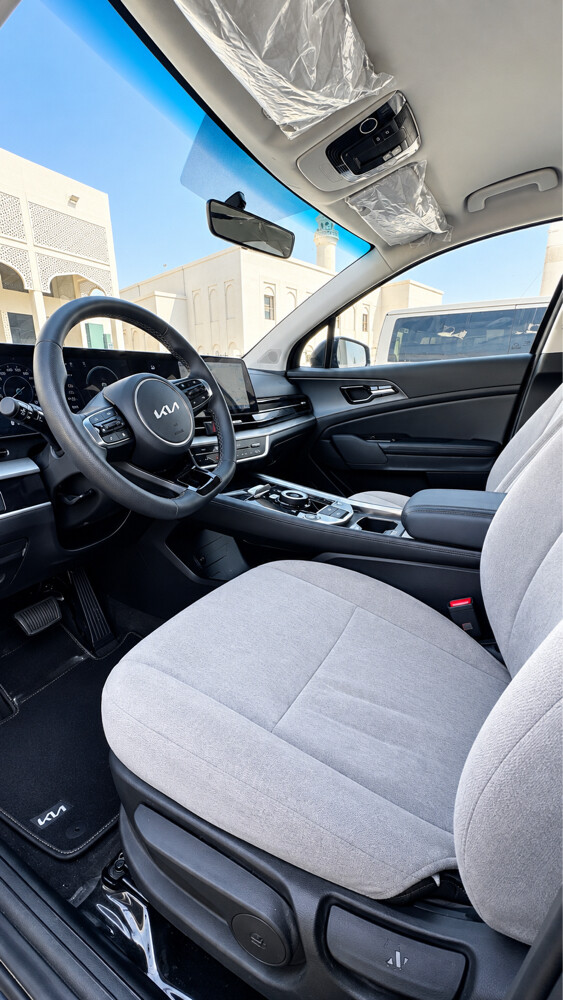 KIA SPORTAGE 2026 Used car like new - 4