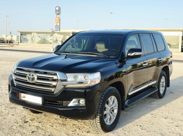 LAND CRUISER GXR V8 2019 QR143K - 1