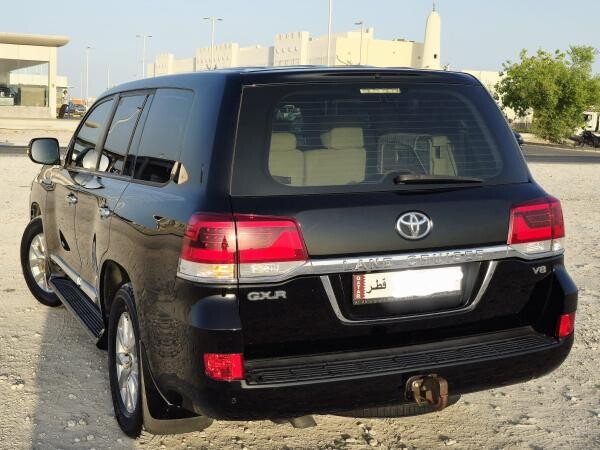 LAND CRUISER GXR V8 2019 QR143K - 6