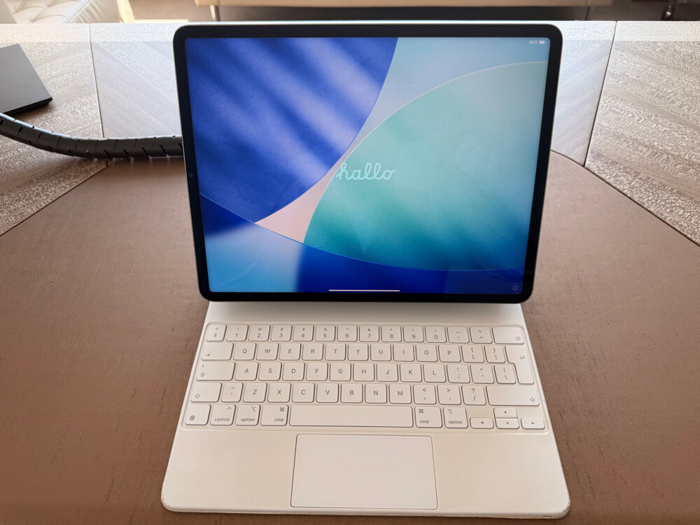 iPad Pro 12.9 M1 2tb Magic Keyboard - 1