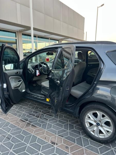Urgent sale Ford EcoSport-9k QR - 3
