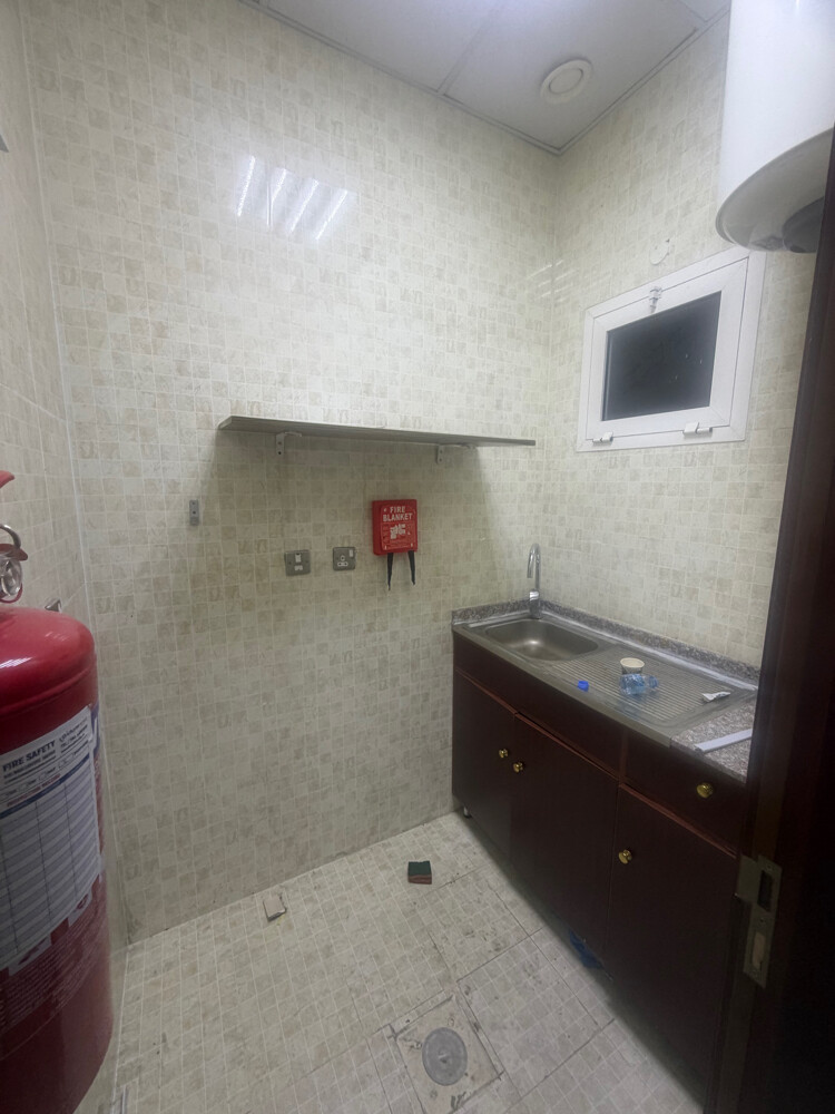 للايجارمكتب مدينه3غرف4500 - 2