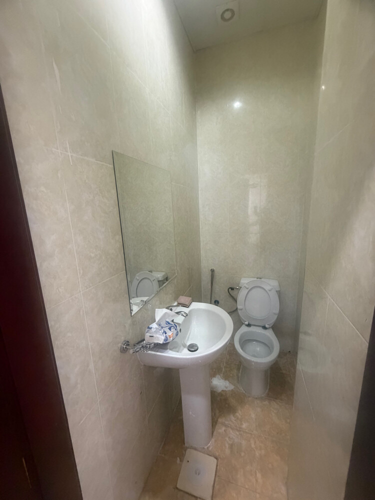 للايجارمكتب مدينه3غرف4500 - 6