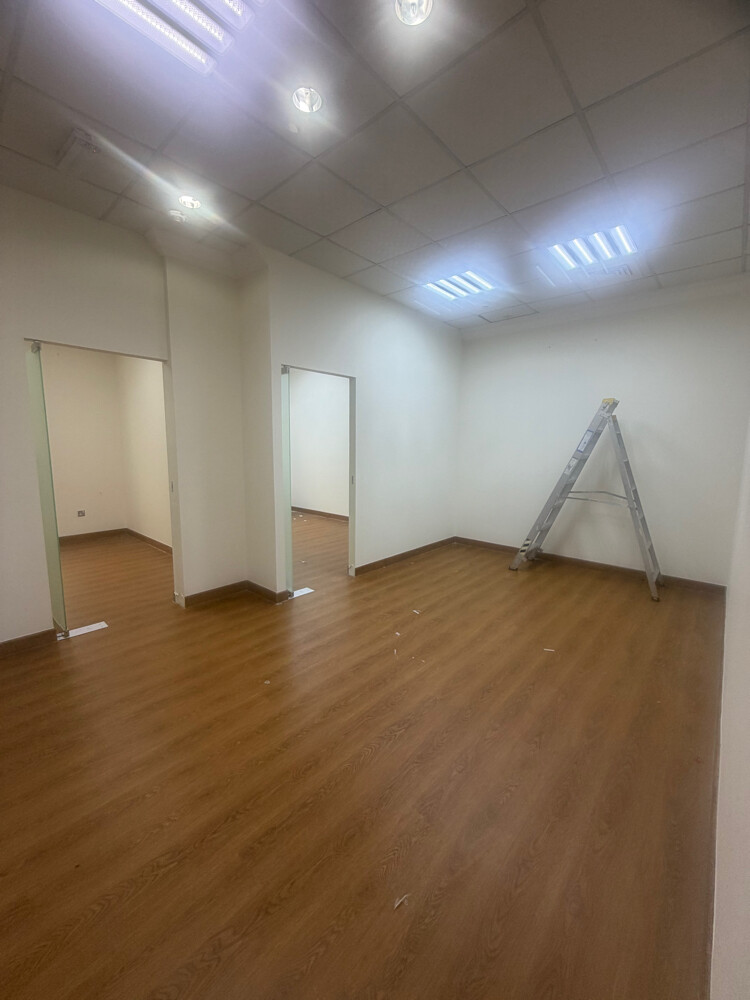 للايجارمكتب مدينه3غرف4500 - 9