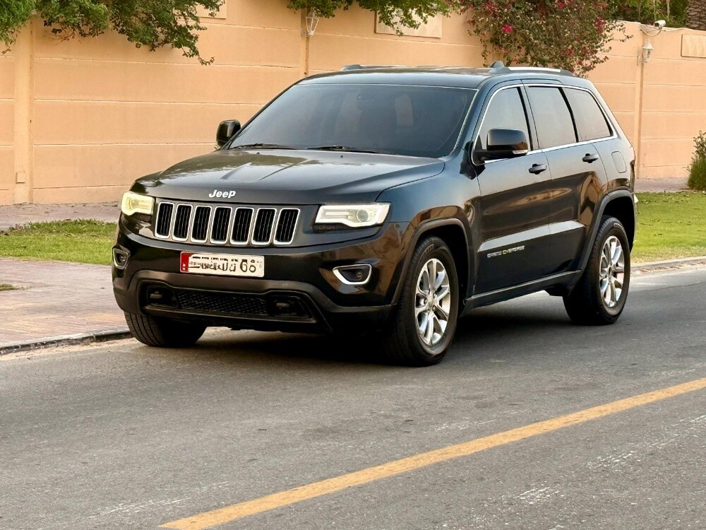 جراند شيروكى لاريدو - 1