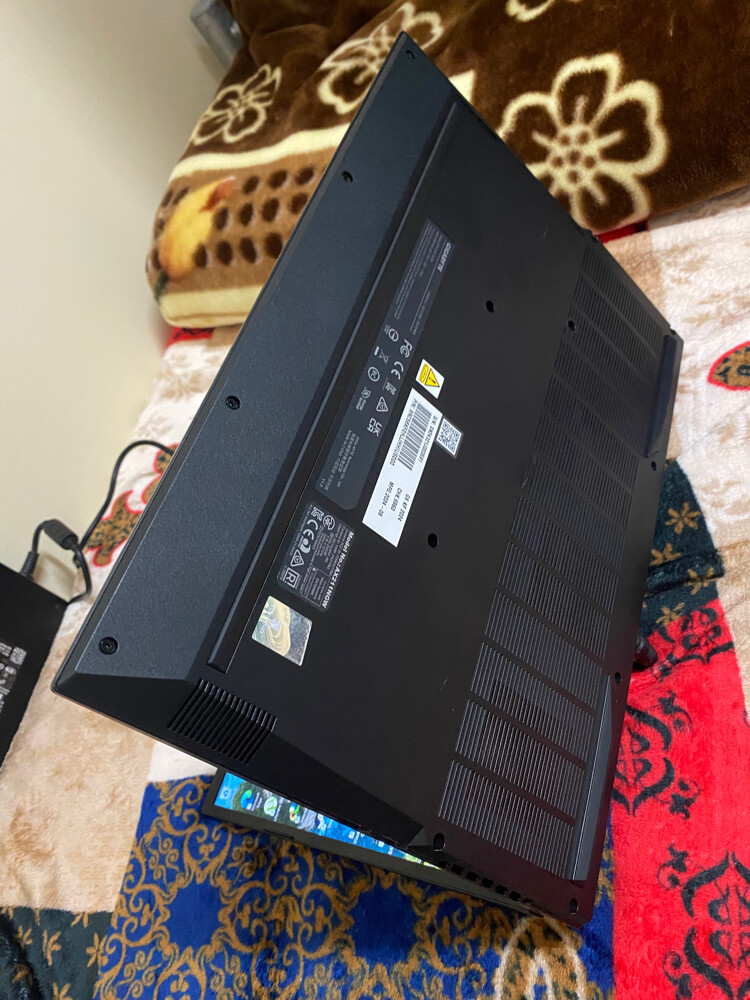 GIGABYTE G6 KG RTX 4060 8GB - 6