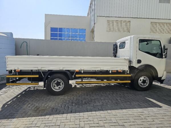 Ashok Leyland Partner Pickup - 1