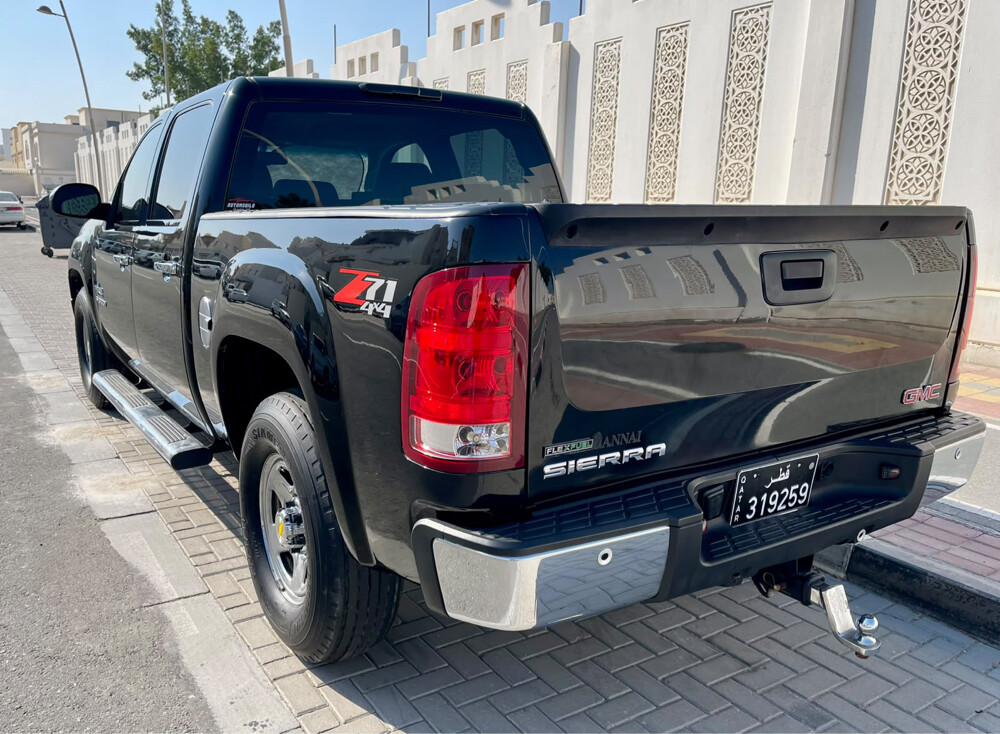 Gmc sierra standard - 2