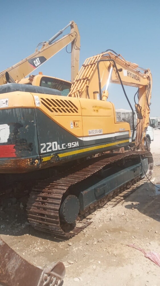 Two Hyundai Chain Excava for Sale - 6