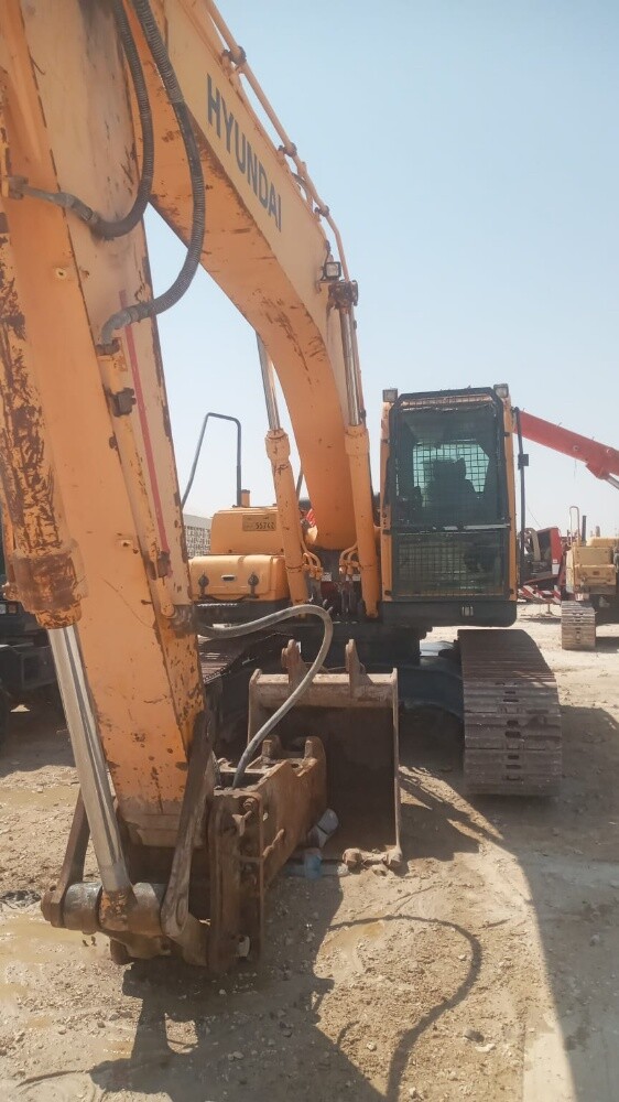 Two Hyundai Chain Excava for Sale - 5