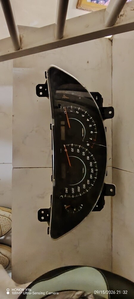 speed meter streeing wheel camry - 3