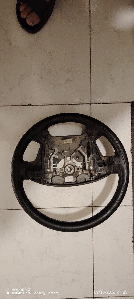 speed meter streeing wheel camry - 1