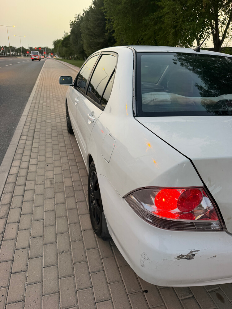 Mitsubishi lancer 2008 - 2
