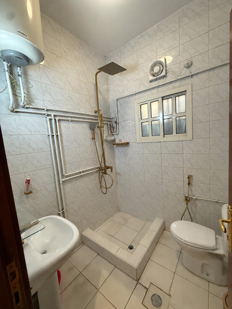 For Rent 1BHK FF Bin Mahmoud - 12