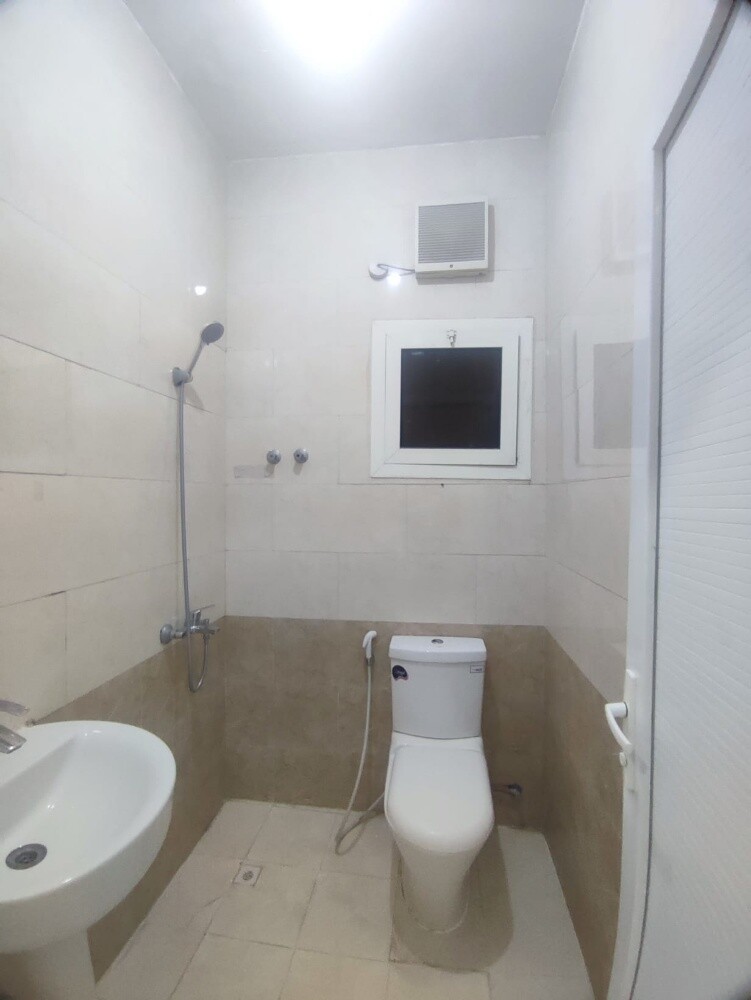 Apartment fr rent n Ain Khaled 1bhk - 4