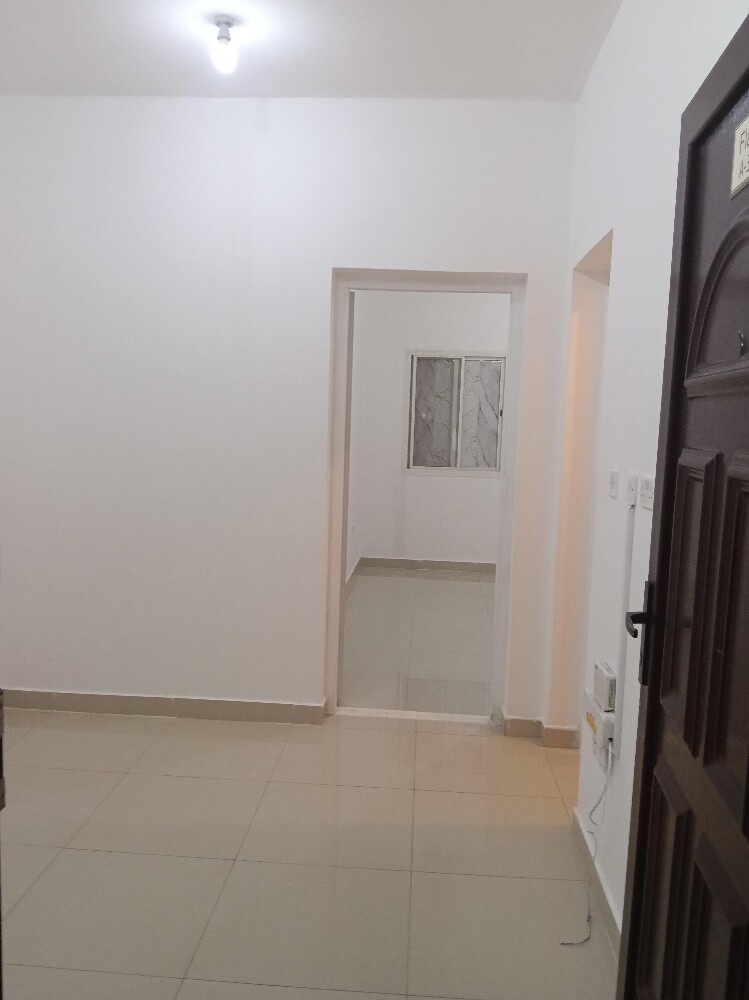Apartment fr rent n Ain Khaled 1bhk - 7
