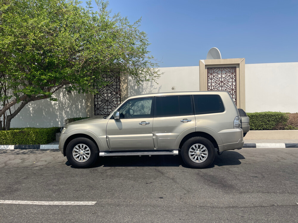Mitsubishi pajero  - 11