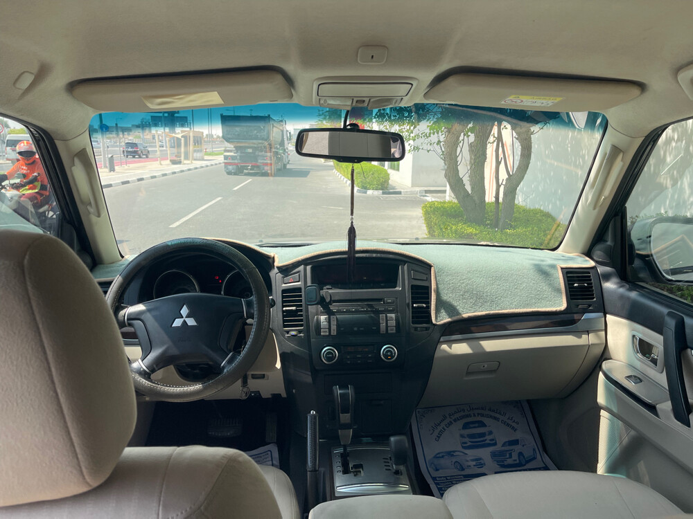 Mitsubishi pajero  - 6