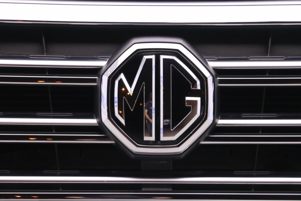 MG RX8 - 12