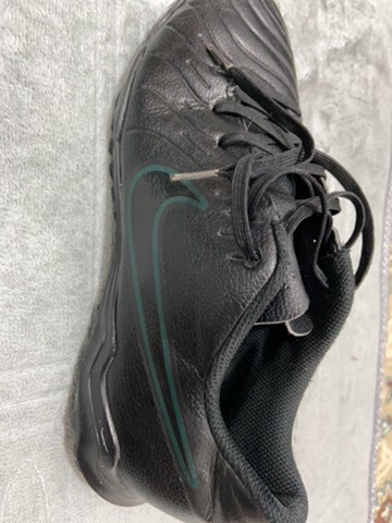 Nike  EUR41 - 3