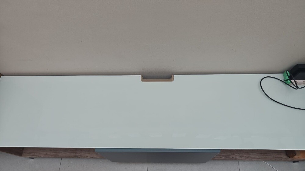 IKEA besta TV stand - 3