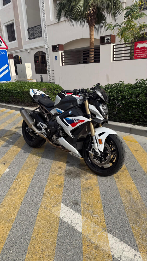 BMW S1000R - 4