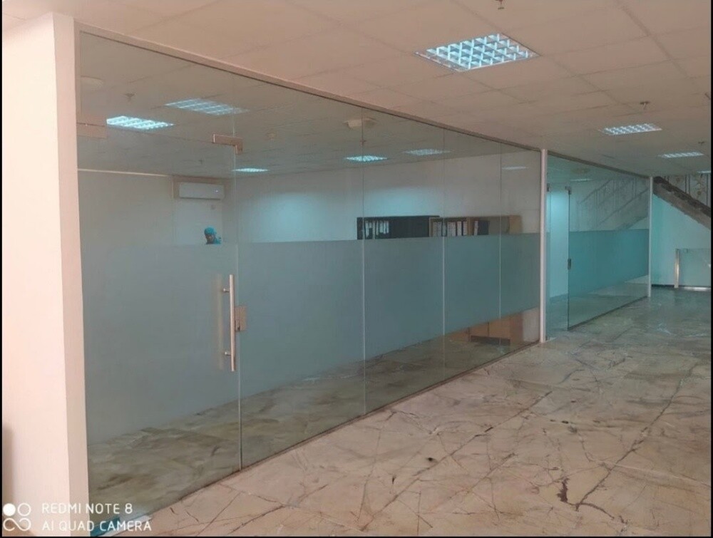Aluminium & Glass Works. - 15