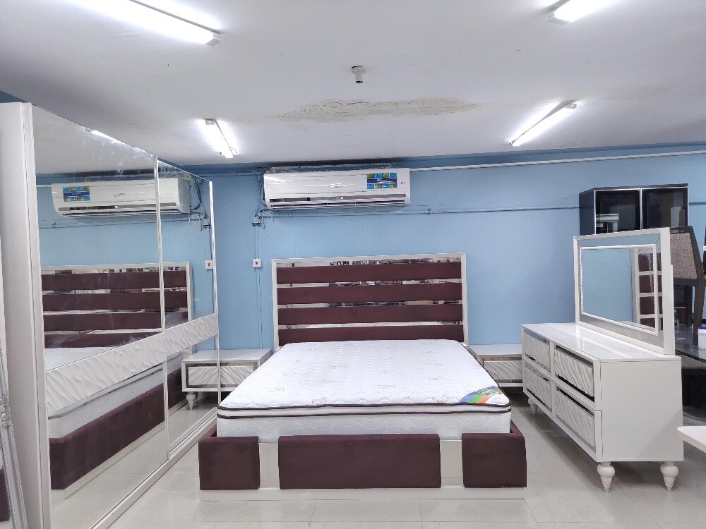 Bad room sat - 5