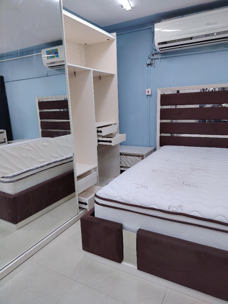 Bad room sat - 9
