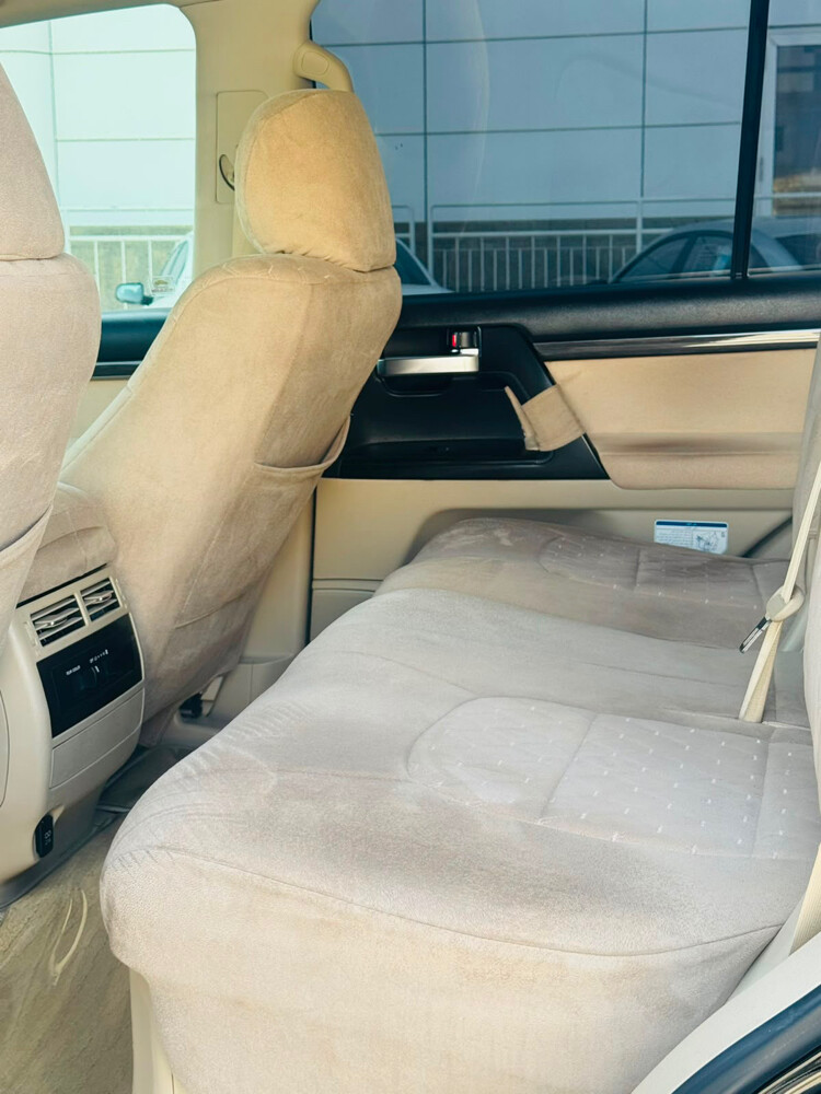 Toyota Land Cruiser GXR v8 - 5