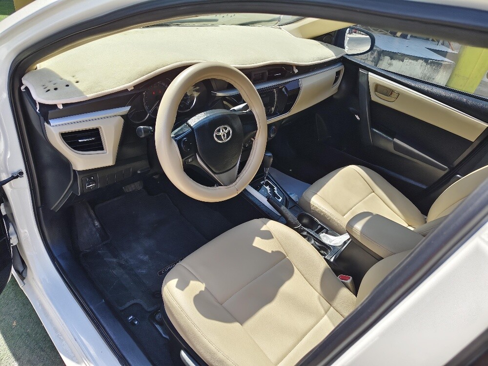 Toyota   Corolla    2.0     2015 - 11