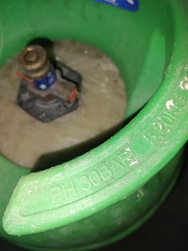 Gas cylinder - 3
