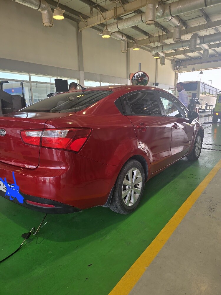 kia rio 2013 - 4