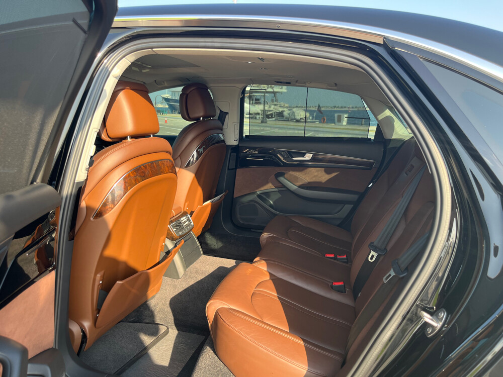 AUDI A8 L 2017 - 17