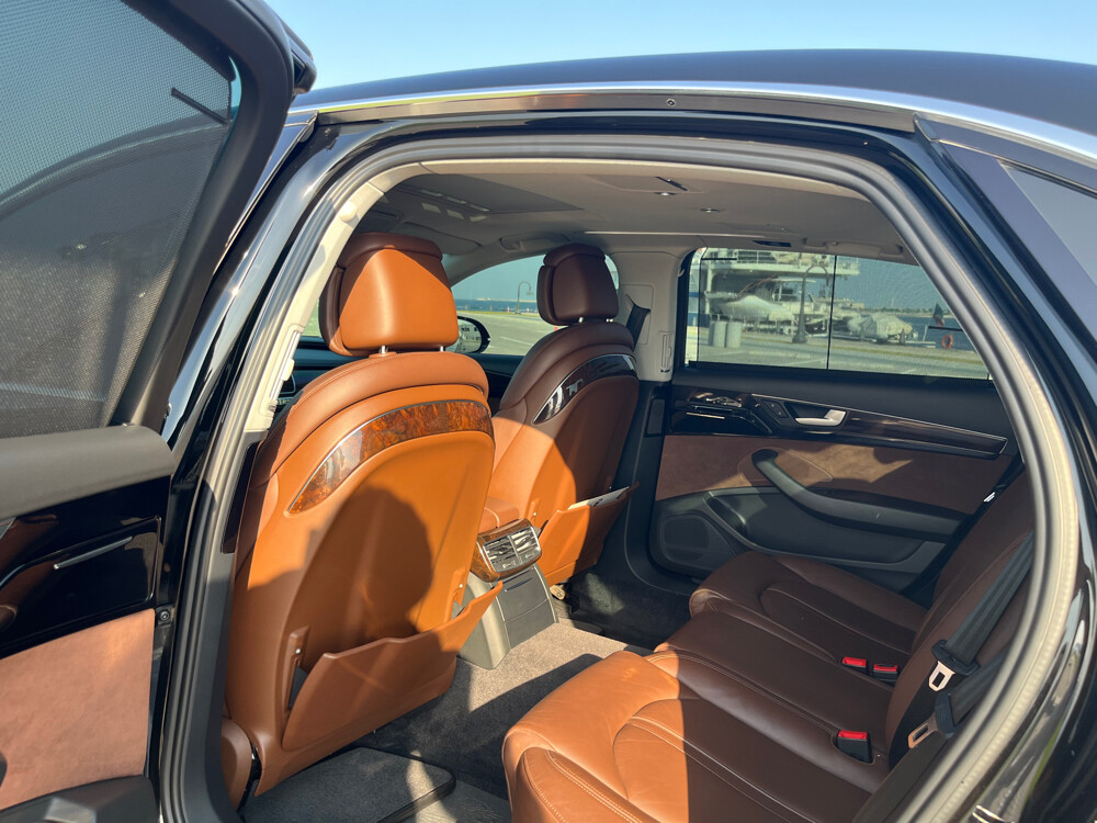 AUDI A8 L 2017 - 15