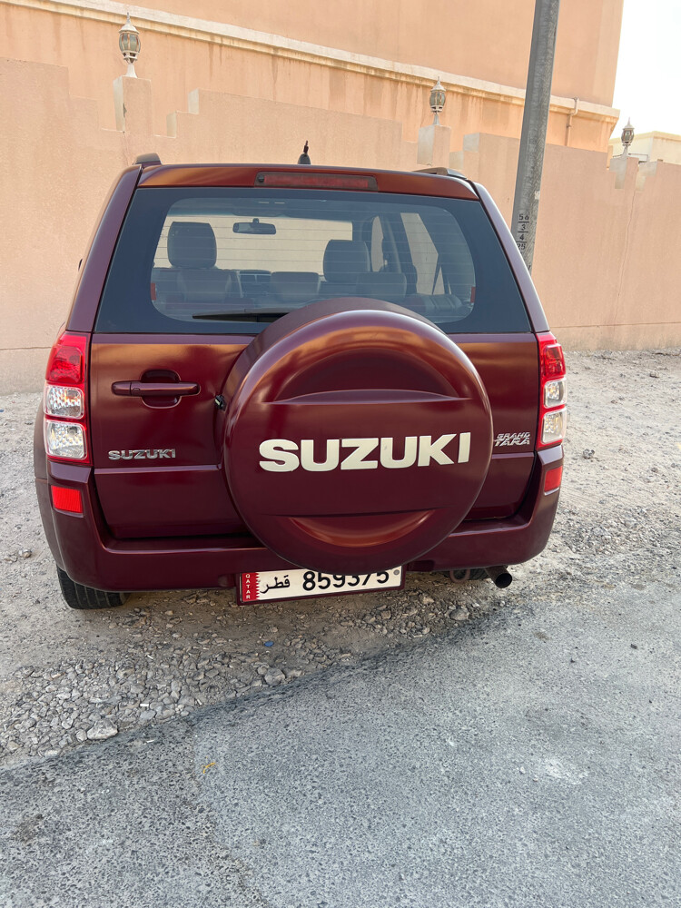 suzuki grand vitara  - 4