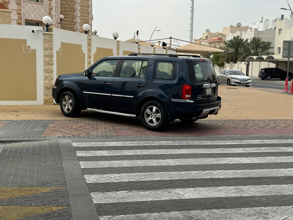 HONDA PILOT - 5