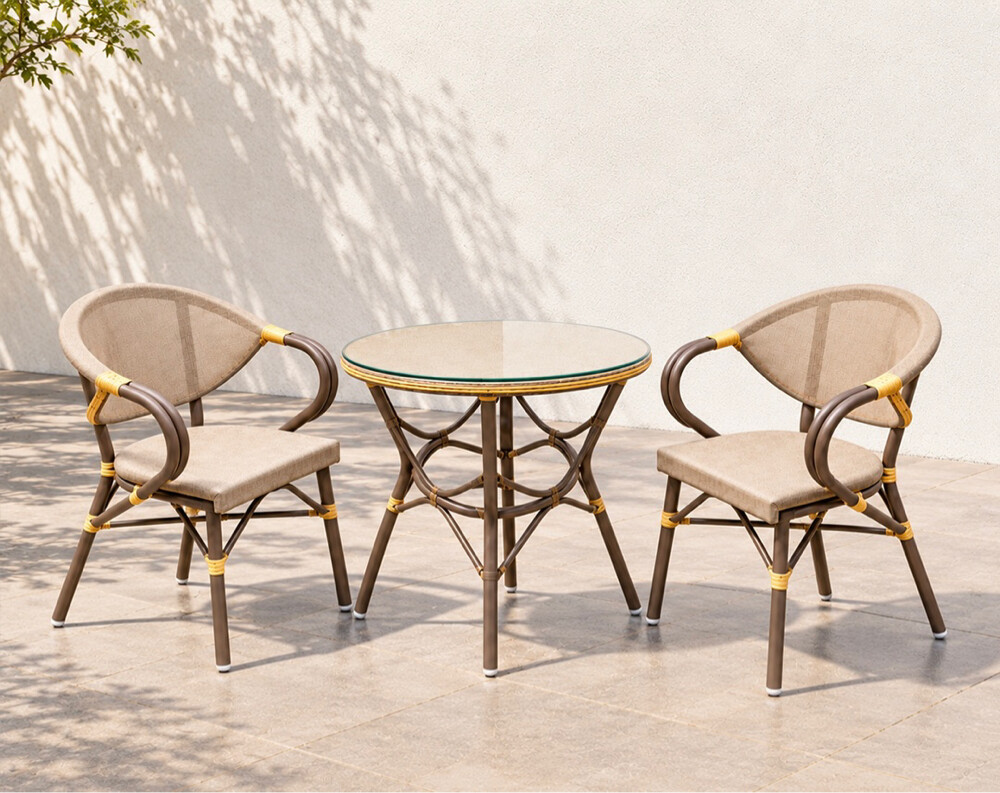 New outdoor  chair and table sale  - 1